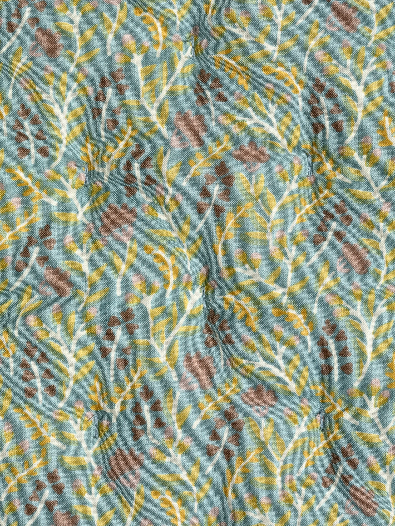 Organic Cotton Quilt Cosmetic Bag - Geranium 2 Organic Cotton Quilt Cosmetic Bag - Geranium - Image 2