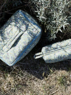 Organic Cotton Quilt Cosmetic Bag - Geranium 5 Organic Cotton Quilt Cosmetic Bag - Geranium -Engel Cheap Store 3876 geranium 3877 geranium ff94fe17 dd75 4fe9 89c4 f4595e6492f6